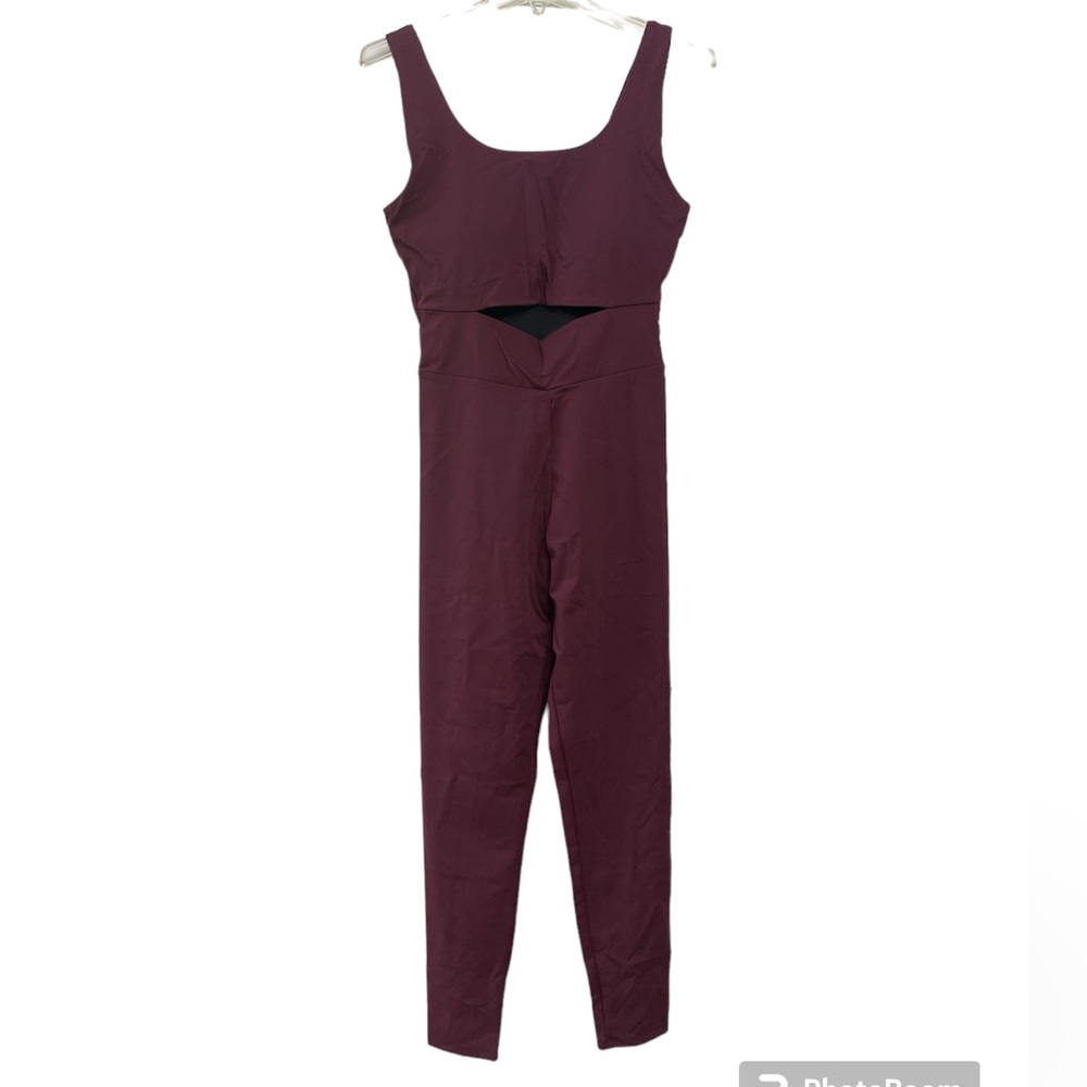 Cutout Sleeveless Jumpsuit Core 10 Exercise Athletic Athleisure Size Medium